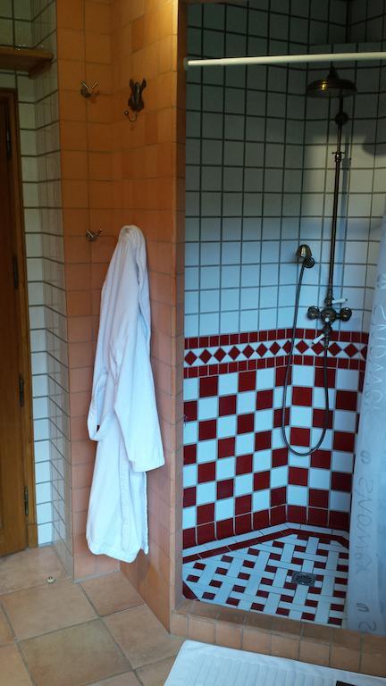 Chambres D'Hotes La Breachere Yvré-lʼÉvêque Zimmer foto