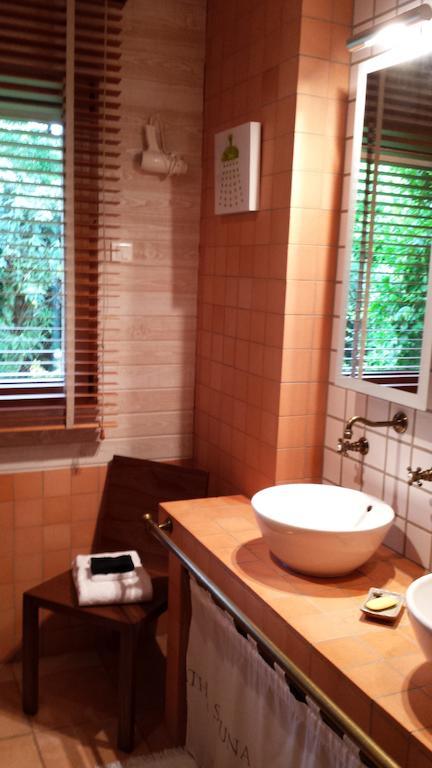 Chambres D'Hotes La Breachere Yvré-lʼÉvêque Zimmer foto