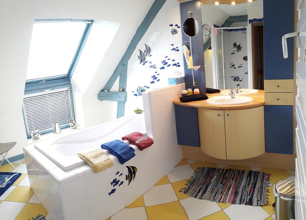 Chambres D'Hotes La Breachere Yvré-lʼÉvêque Exterior foto